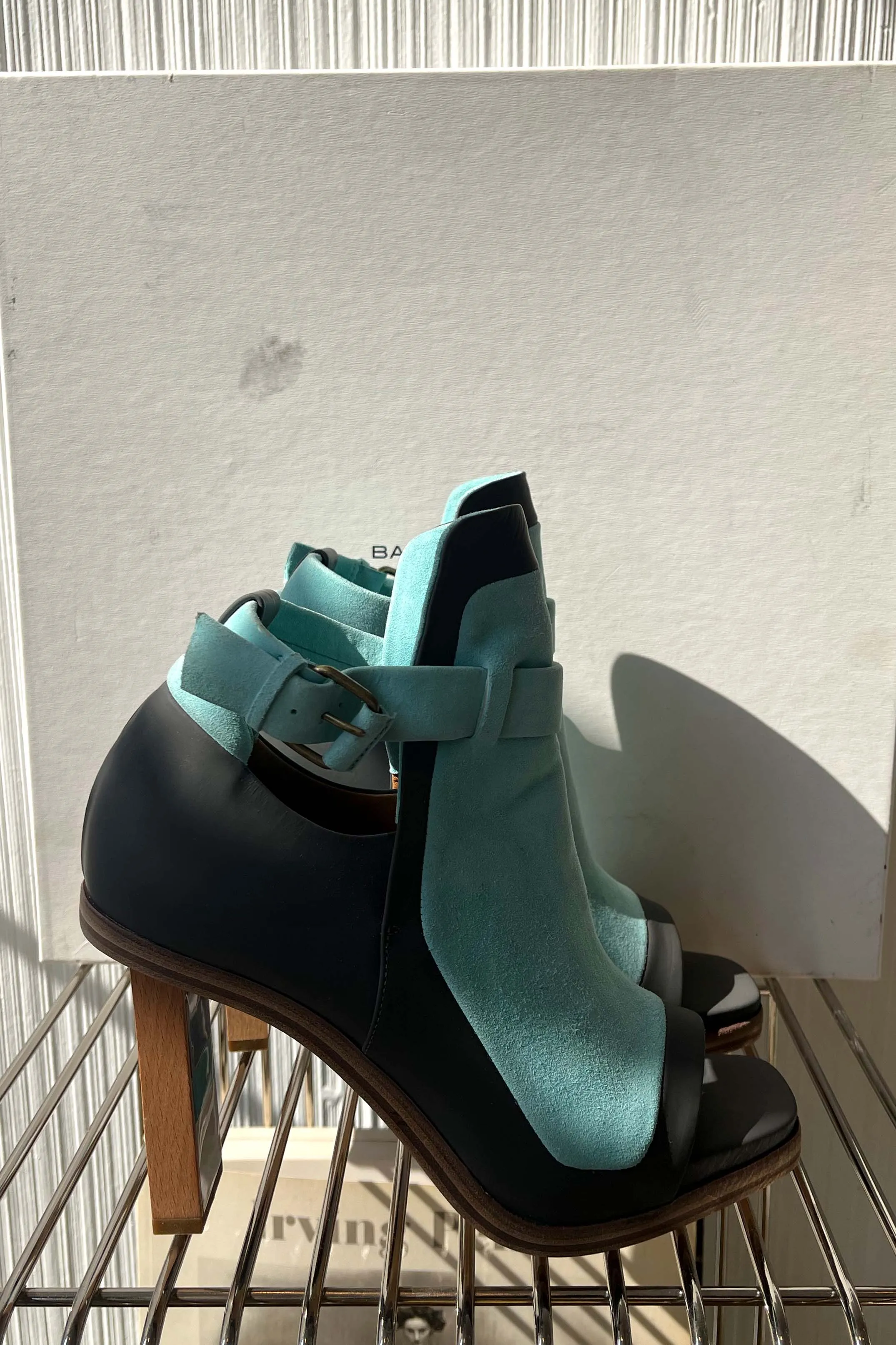 Balenciaga Grey & Turquoise Leather Wooden Pumps Sz 37