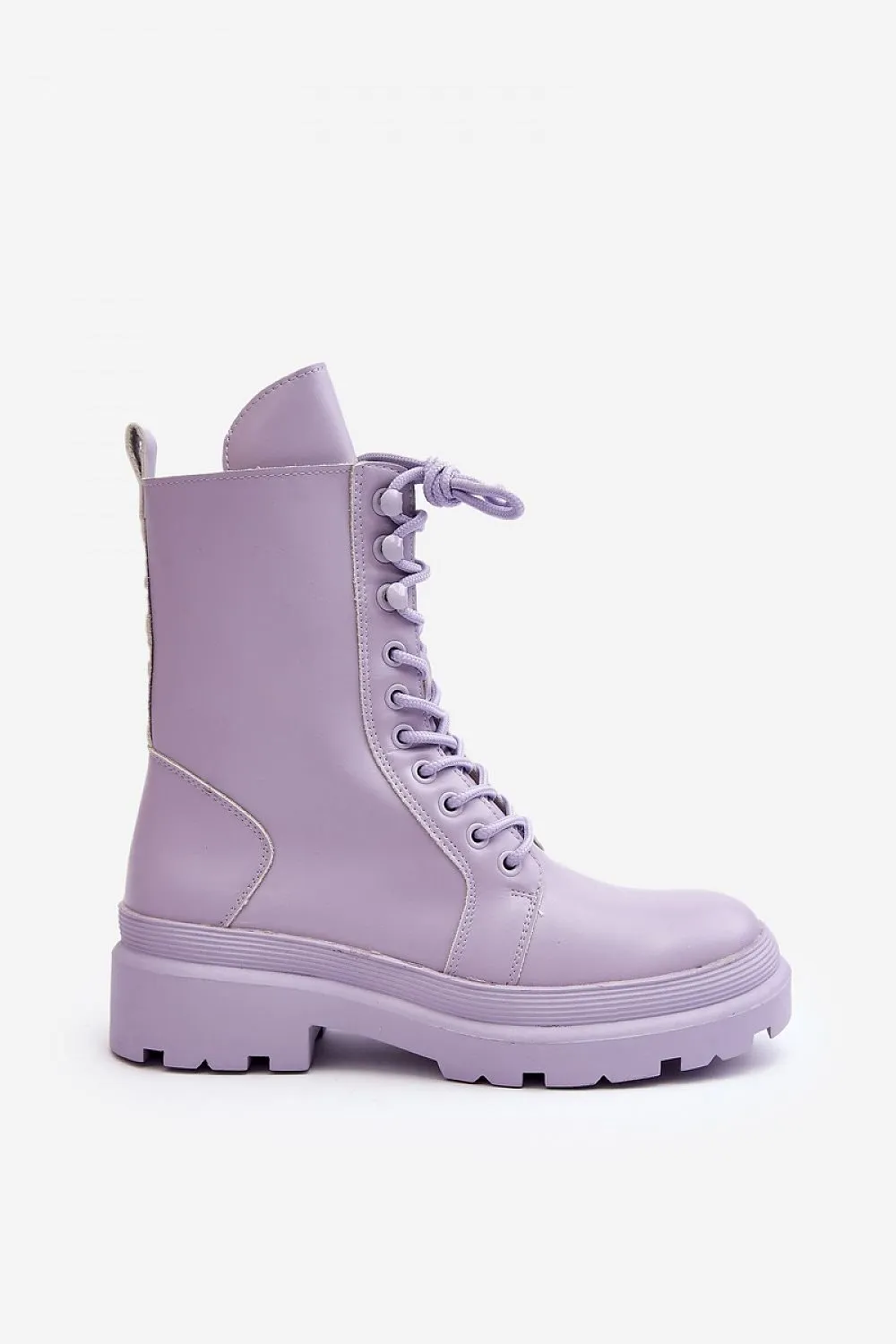 Bootie model 190520 Step in style