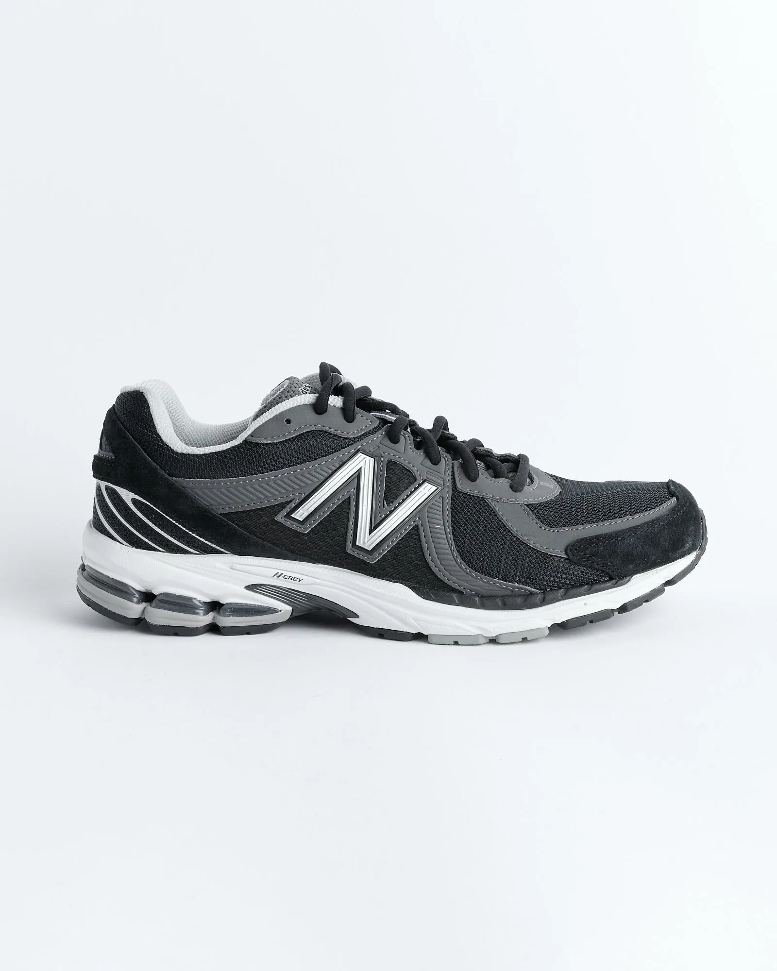 CDG x NB MR 860v2 in Black/Grey