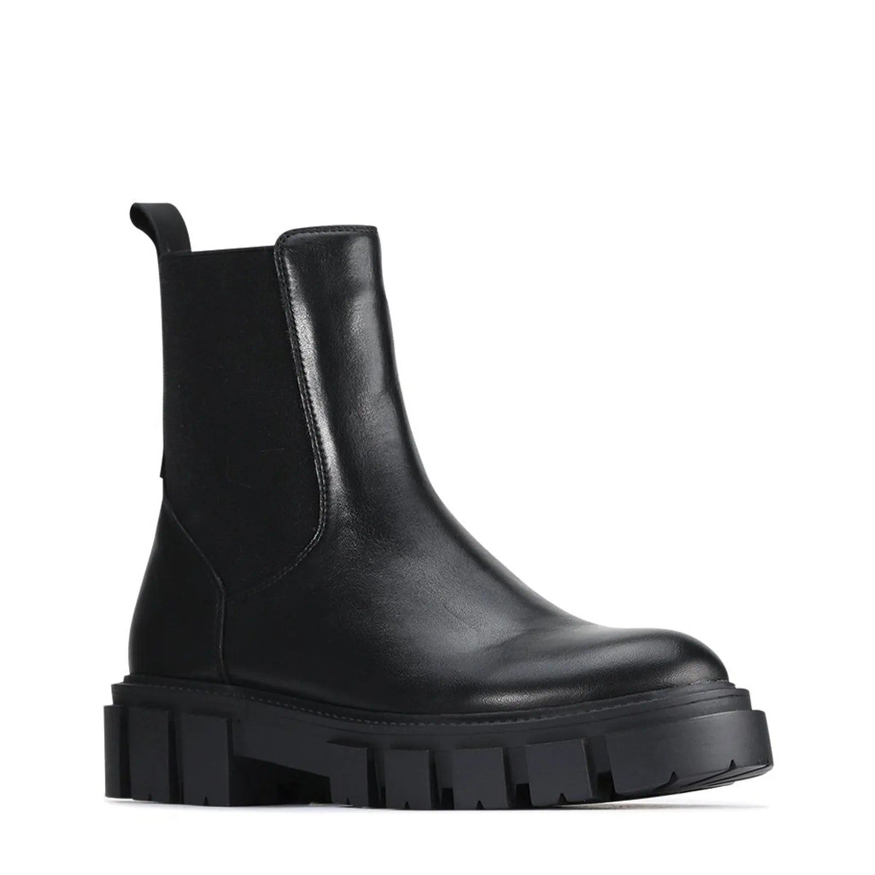 FEAT LEATHER ANKLE BOOTS