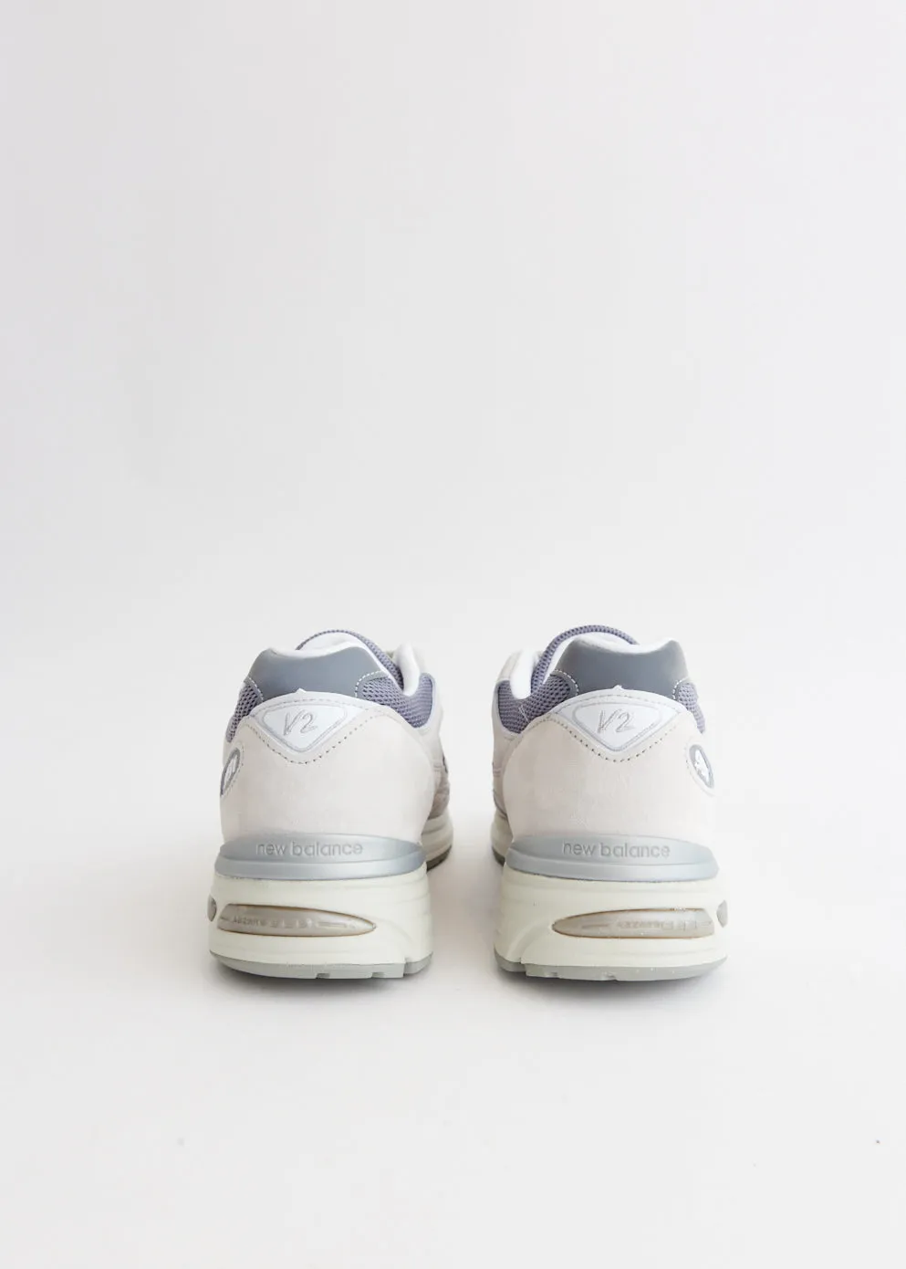 MADE in UK 991v2 'Nimbus Cloud' Sneakers
