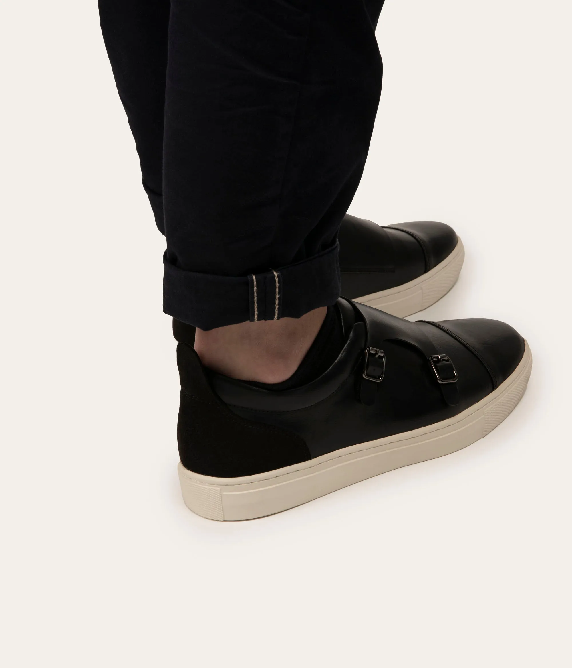 OSCAR Men's Vegan Sneakers