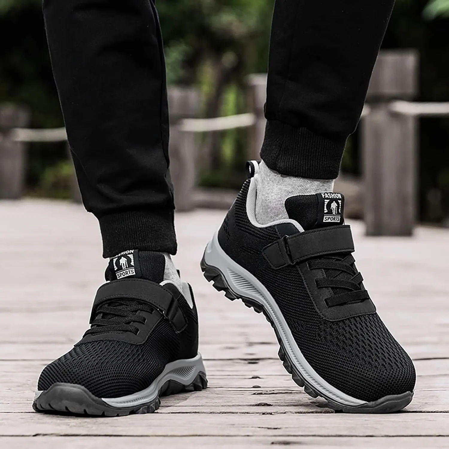 Outdoor Jogging Sneakers for Men Lightweight Sport Gym Jogging Walking Sneaker Breathable Lace Up Shoes for Men