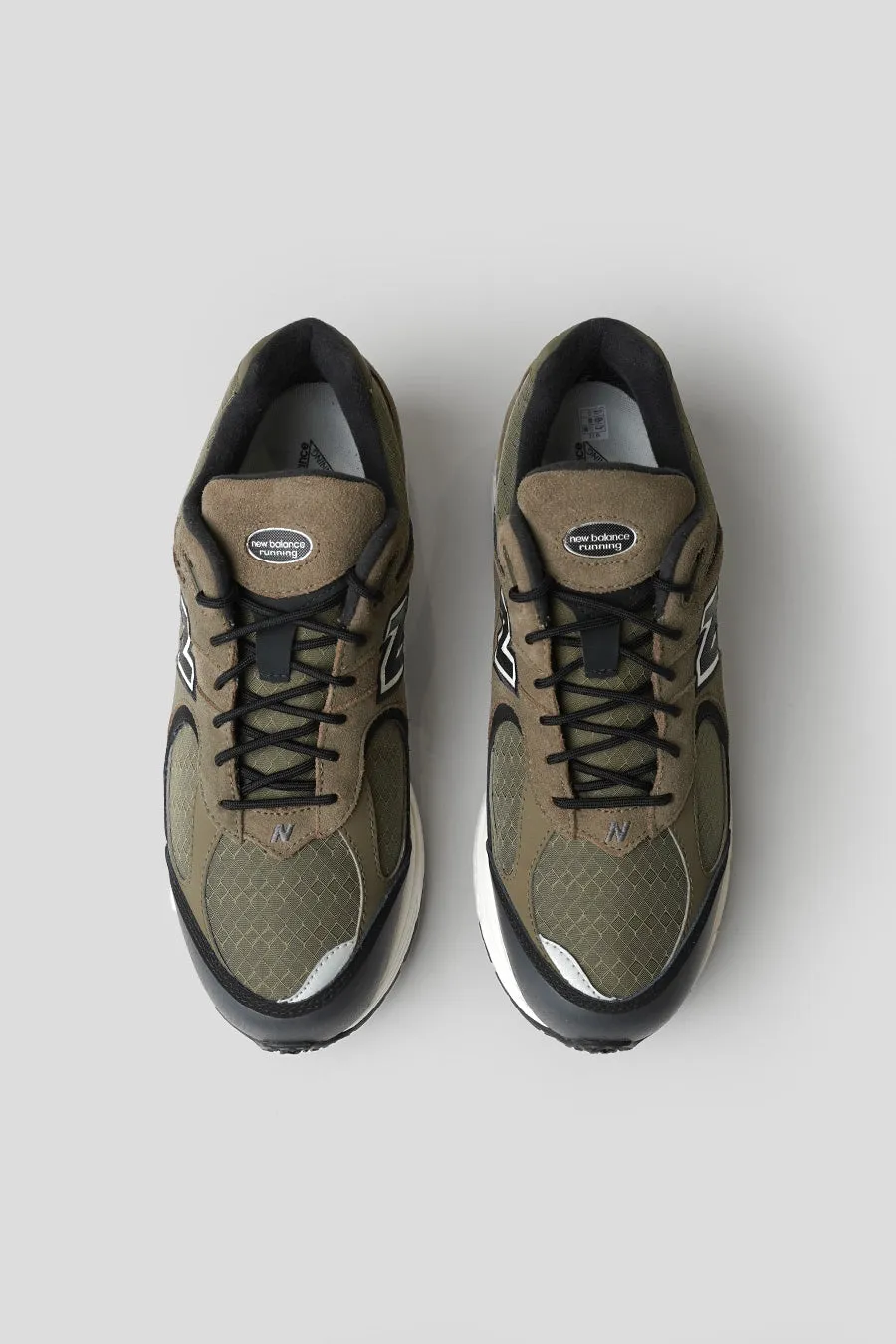 SNEAKERS M2002RXT DARK CAMO ET BLACK