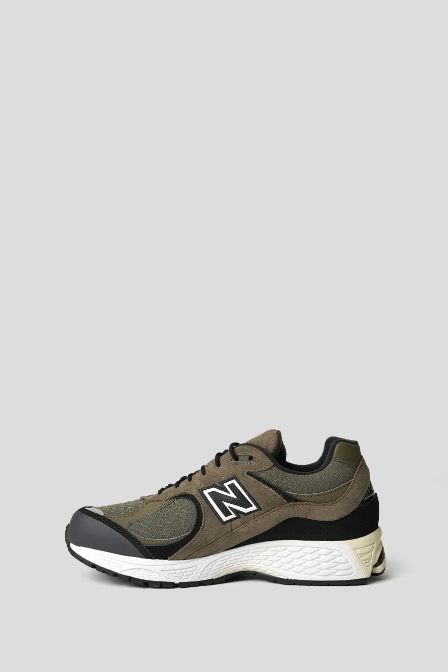 SNEAKERS M2002RXT DARK CAMO ET BLACK